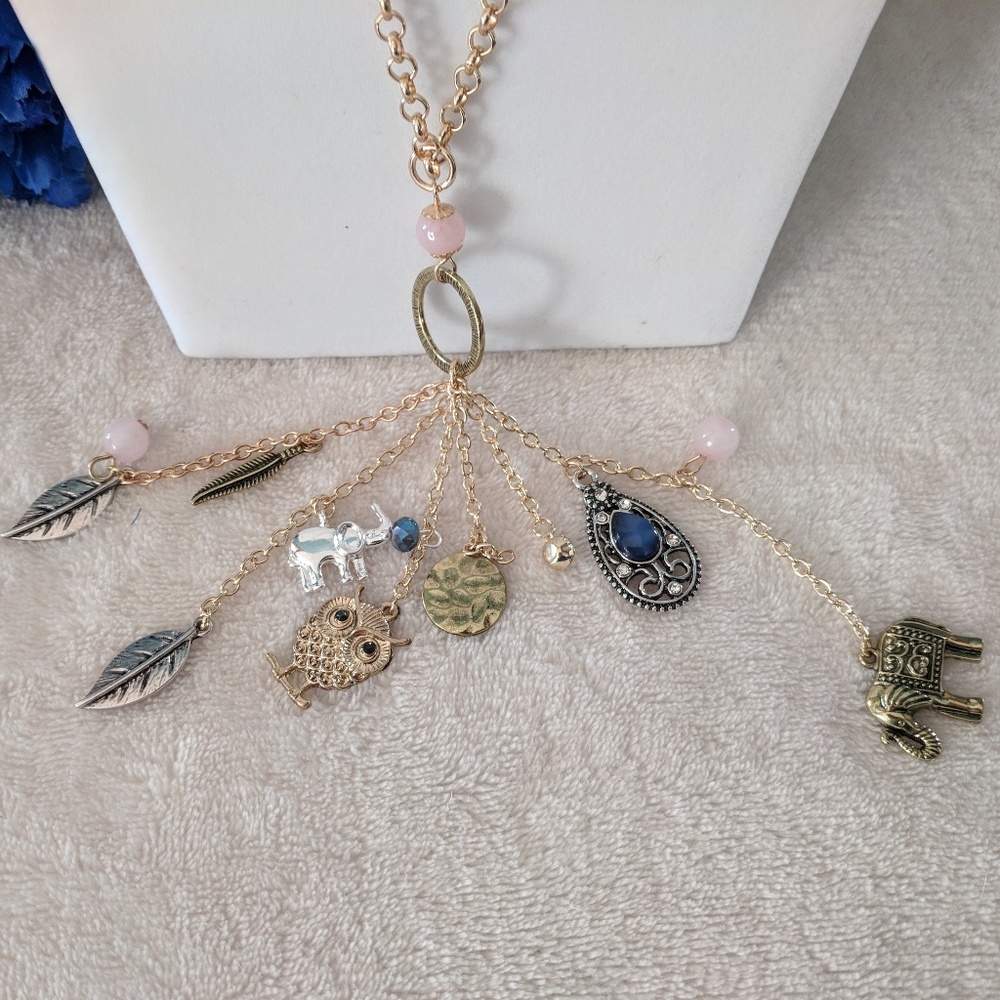 ♦️B2G1FREE♦️Necklace w/charms🦉,leaf,🐘, feather - Picture 2 of 3